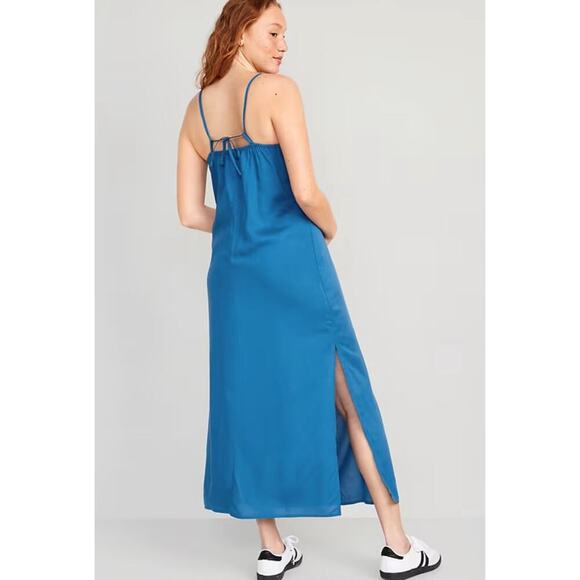 Old Navy Tie-Back Maxi Slip Dress Women’s Medium Blue Batik Coastal Minimalist - Picture 1 of 10